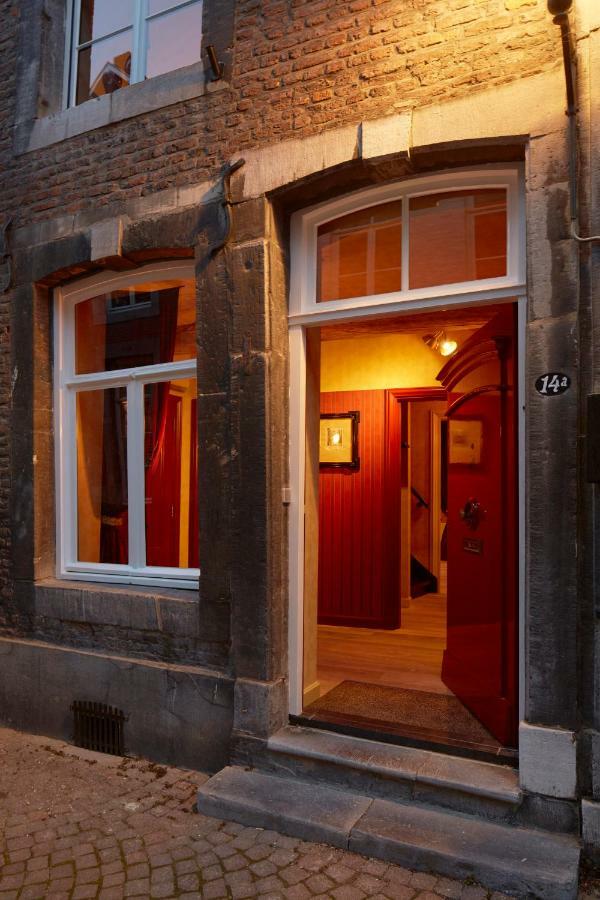Maison Au Cheval Noir Maastricht Bagian luar foto