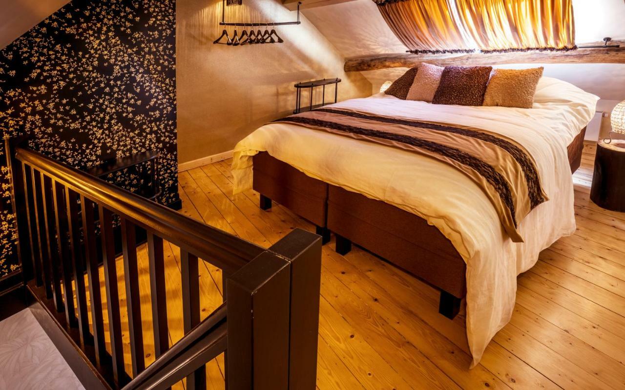 Maison Au Cheval Noir Maastricht Bagian luar foto